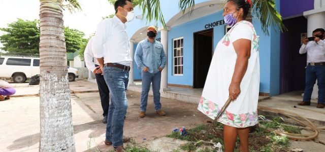 Vila recorre municipios para supervisar programas de apoyos