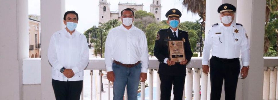 Reconocimiento nacional a Mérida por la labor que realiza el programa D.A.R.E