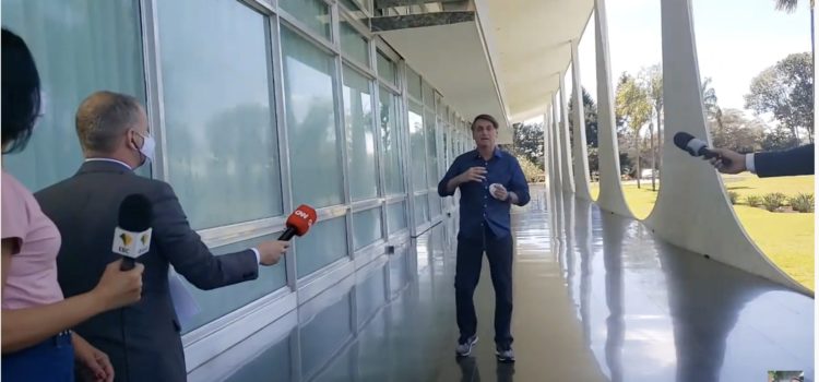 Jair Bolsonaro, presidente de Brasil, da positivo a COVID-19