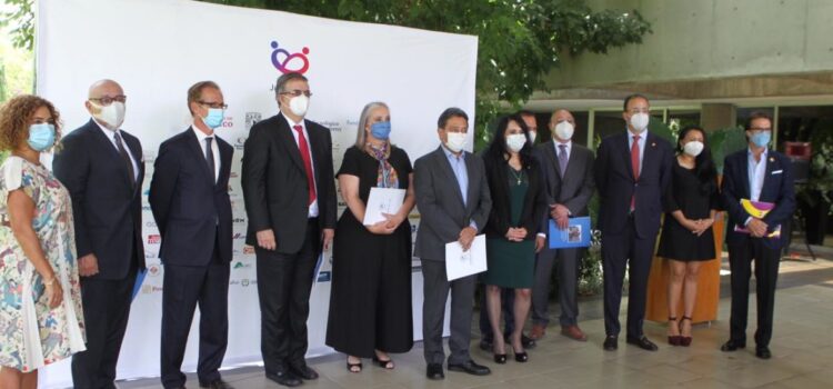 México participará en protocolo de vacuna para Covid-19 de Sanofi Pasteur