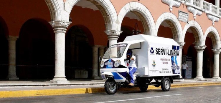El Ayuntamiento atiende la petición de trabajadores de la paramunicipal Servilimpia