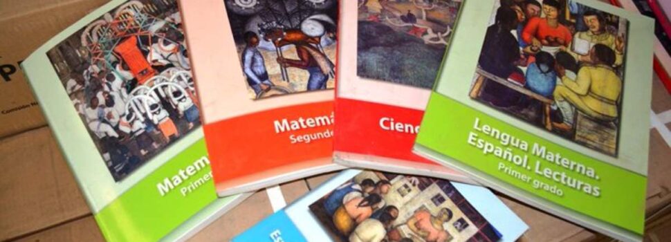 Padres de familia tendrán que acudir por libros de texto