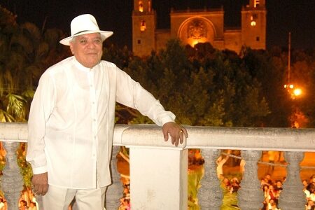 Los restos de Tony Camargo descansarán en Mérida