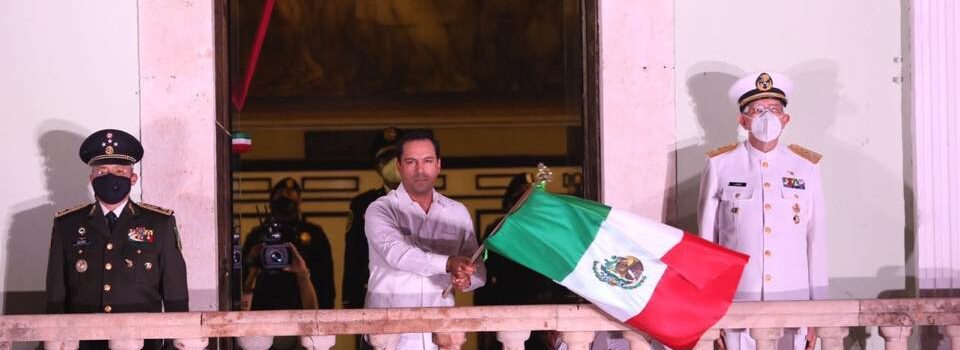 Mauricio Vila reconoce labor de personal de salud durante tradicional Grito de Independencia