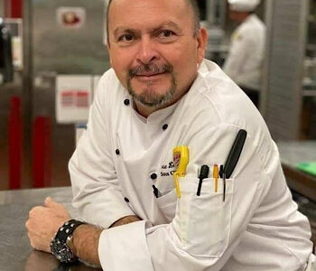 Chefs yucatecos le “ponen sazón” a Disney