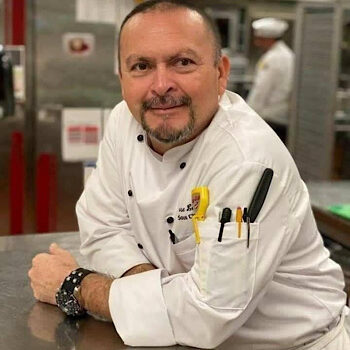 Chefs yucatecos le “ponen sazón” a Disney