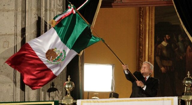 Todo listo para el Grito de Independencia de AMLO; no habrá público