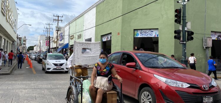 Surge el tricitaxi en el Centro Histórico de Mérida, te lleva a tu paradero