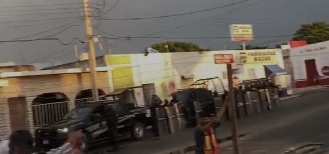 Comisario de Chicxulub Puerto impide inicio de obras de Sedatu