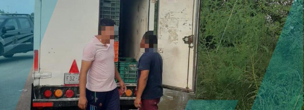 Los sorprenden arrojando pescado podrido en la vía pública