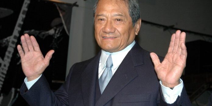 El cantautor yucateco Armando Manzanero será el homenajeado de honor en los Latin Billboard