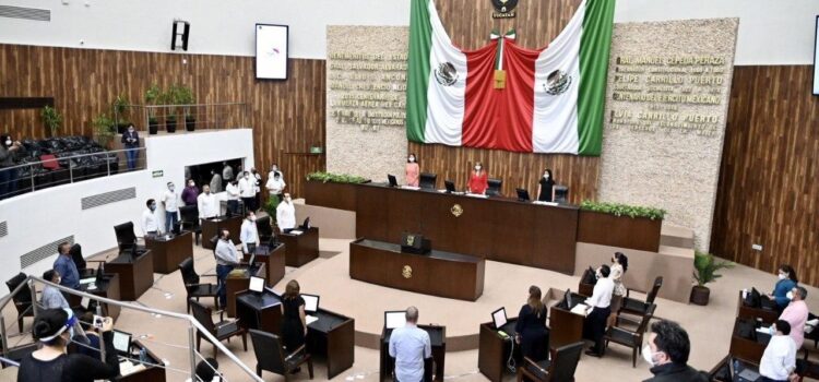 Presentan iniciativas en materia de muerte civil y vivienda digna