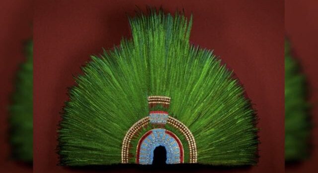 ‘Definitivamente, el penacho no era de Moctezuma’, afirma experto en Viena