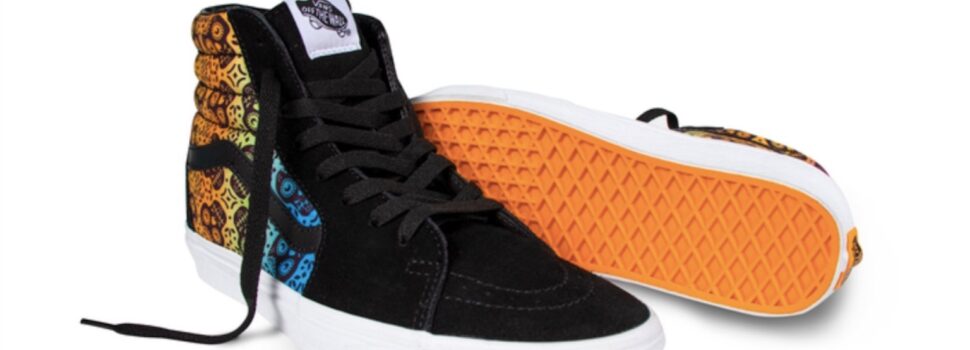 Van anuncia colección de Día de Muertos