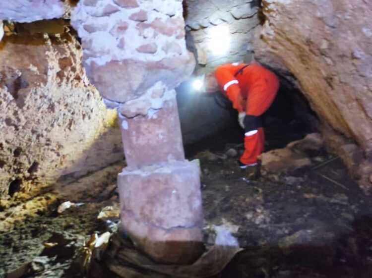 Descubren cueva con vestigios culturales en Santa Elena