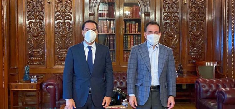 Mauricio Vila se reúne con el titular de la Secretaría de Hacienda y Crédito